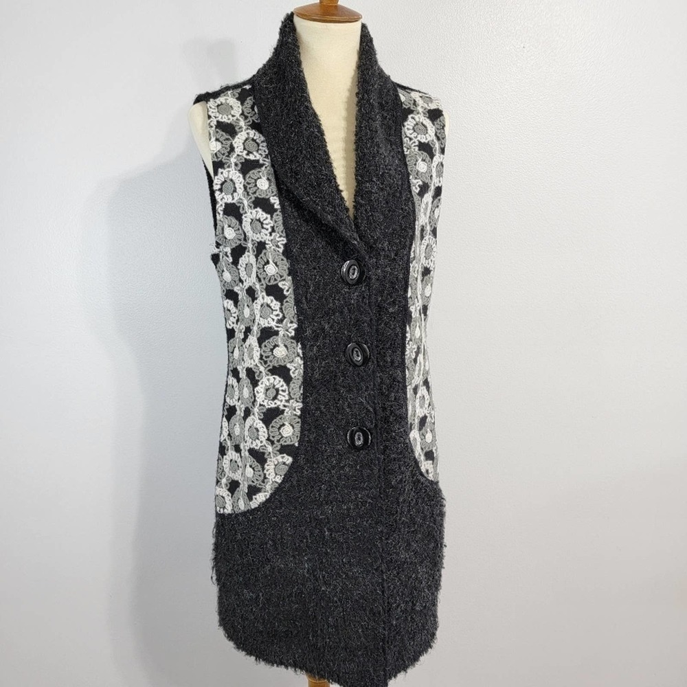Vintage Grey Floral Embroidered Mohair Wool Button Vest Size Medium